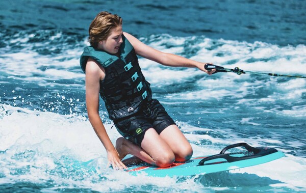 Board & Ski