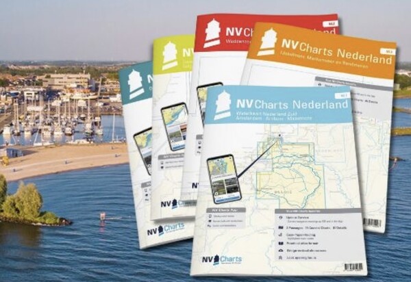 Nautische Kaarten & Boeken