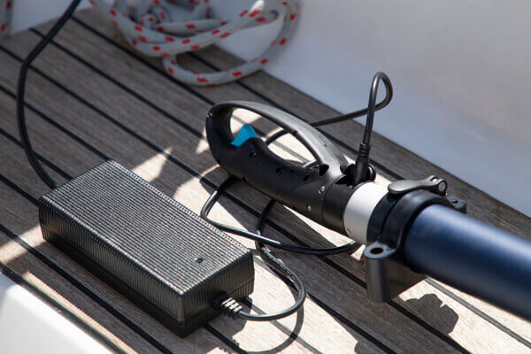 TEMO 450 220v lader