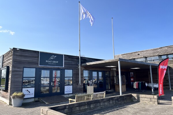 Contact & Openingstijden