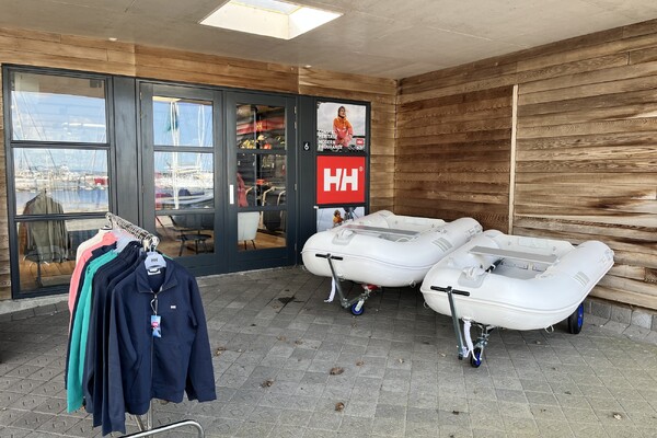 Contact & Openingstijden